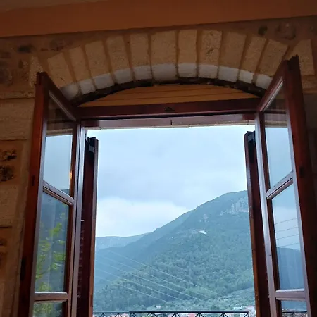 شقة Panorama Stonehouse ليونِذيو