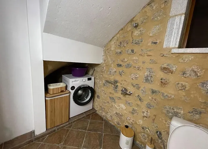 Panorama Stonehouse Апартаменты Леонидион