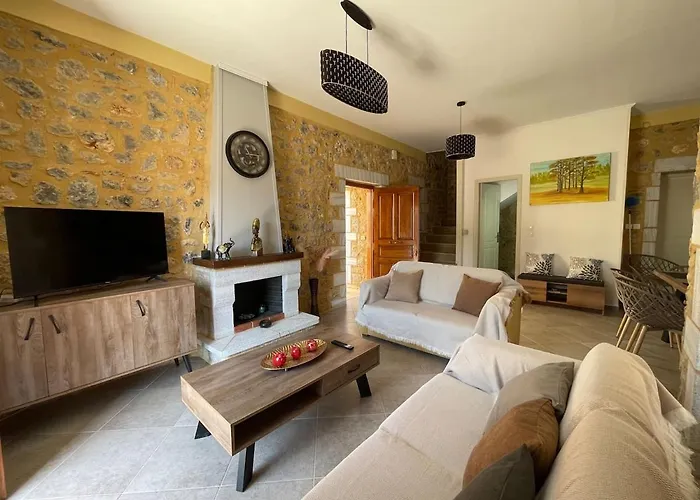 Panorama Stonehouse Апартаменты Леонидион